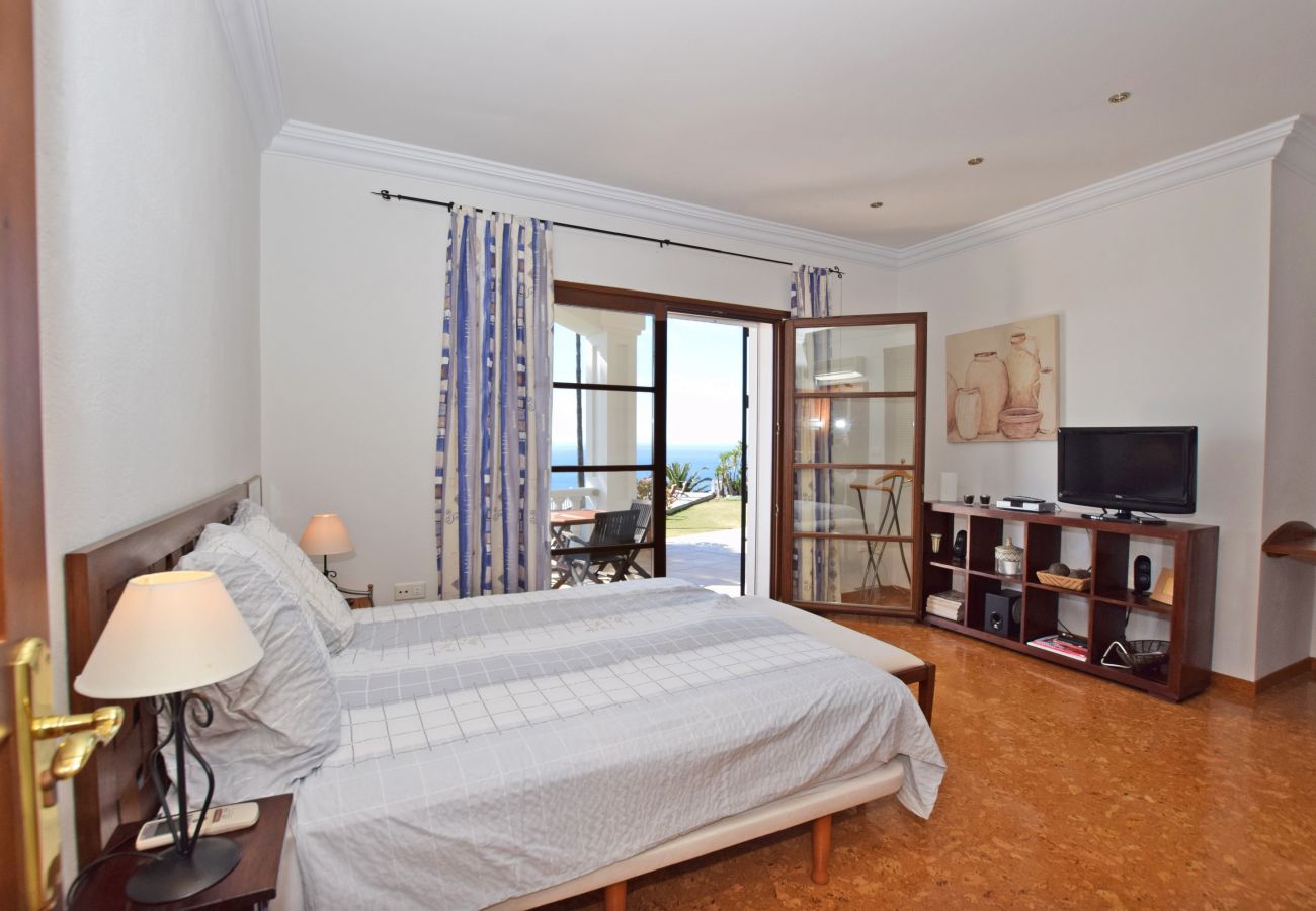 Villa in Tarifa - Tierra Alta