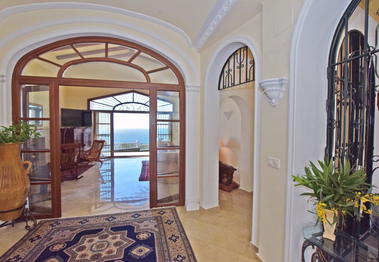 Villa in Tarifa - Tierra Alta
