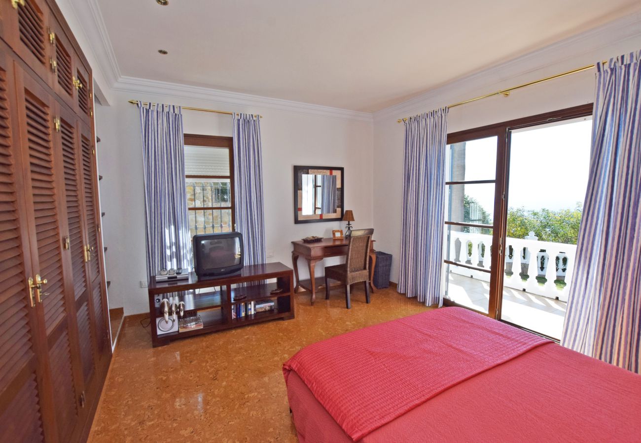 Villa in Tarifa - Tierra Alta