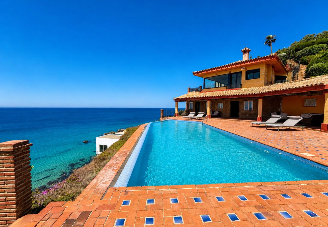 Chalet in Tarifa - Guatavita