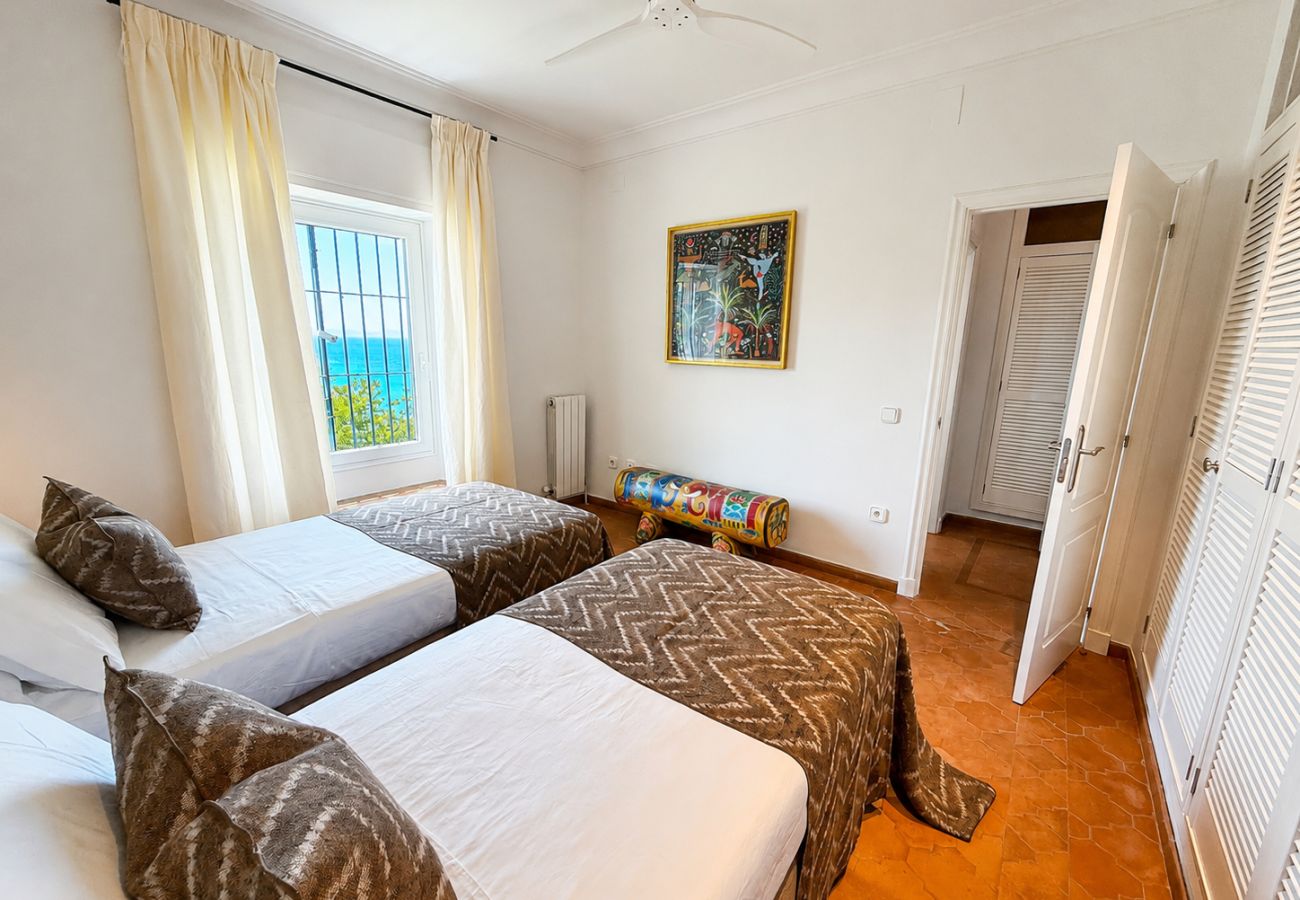 Chalet in Tarifa - Guatavita